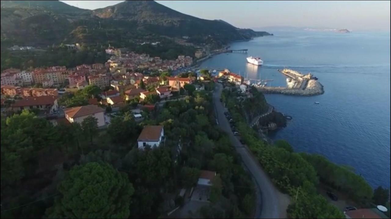 Appartamenti Estivi Anna E Pino Rio Marina Exterior photo